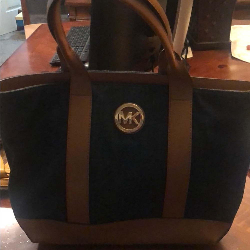 Michael Kors tote